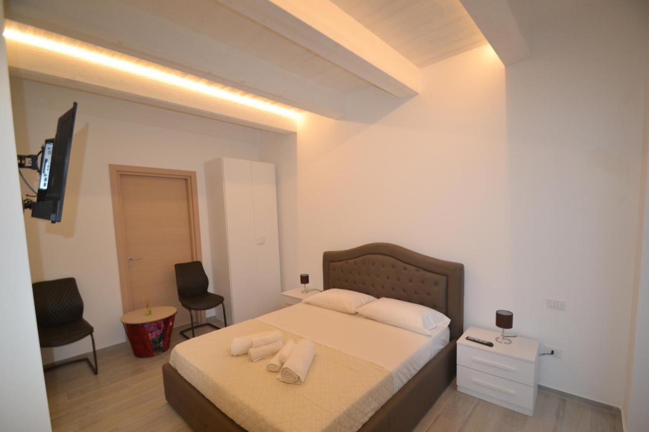 Onda Chiara B&B Porto SantʼElpidio エクステリア 写真